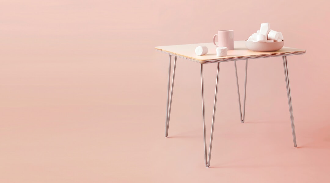 Επιπλα - Κρεβατοκάμαρες -Τραπέζια - Καναπέδες - Διακοσμητικά