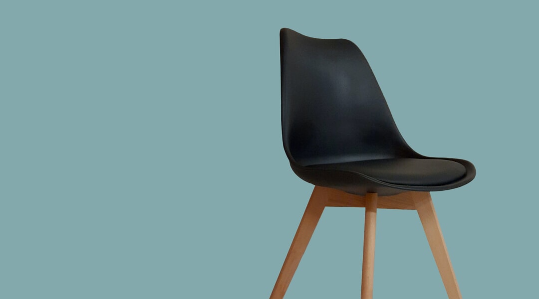 Επιπλα - Κρεβατοκάμαρες -Τραπέζια - Καναπέδες - Διακοσμητικά