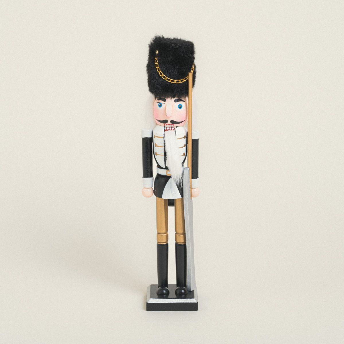 Beauty Home ΚΑΡΥΟΘΡΑΥΣΤΕΣ ΜΑΥΡΟΙ ΜΕ ΓΟΥΝΙΝΟ ΚΑΠΕΛΟ 38 CM Beauty Home ΚΑΡΥΟΘΡΑΥΣΤΕΣ ΜΑΥΡΟΙ ΜΕ ΓΟΥΝΙΝΟ ΚΑΠΕΛΟ 38 CM