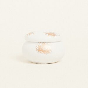 Beauty Home ΚΕΡΑΜΙΚΗ ΜΠΙΖΟΥΤΙΕΡΑ ΜΑΚΑΡΟΝ ΜΕ ΧΡΥΣΗ ΛΕΠΤΟΜΕΡΕΙΑ 6,5 x 5 cm ΛΕΥΚΟ / ΧΡΥΣΟ