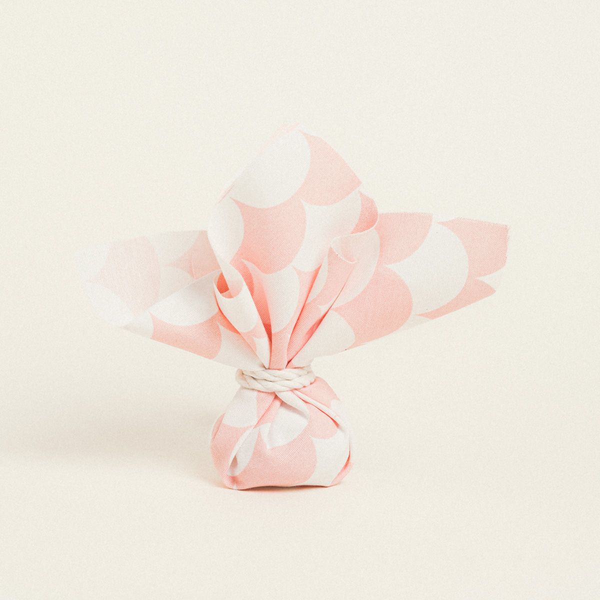 Beauty Home ΜΑΝΤΗΛΙ 27 x 27 cm ΓΟΡΓΟΝΕ ΣΟΜΩΝ Beauty Home ΜΑΝΤΗΛΙ 27 x 27 cm ΓΟΡΓΟΝΕ ΣΟΜΩΝ