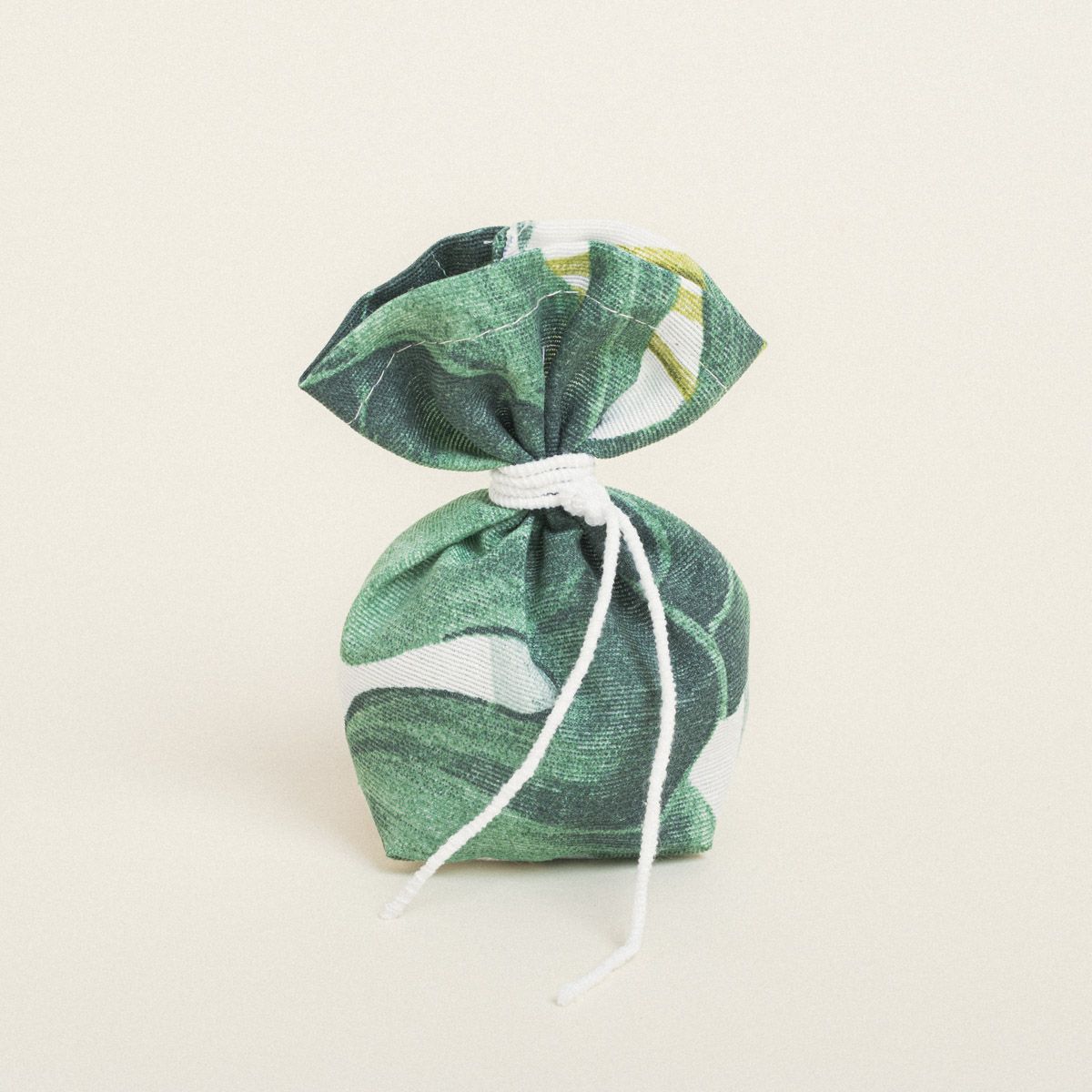 Beauty Home ΠΟΥΓΚΙ ΜΕ ΒΑΣΗ 8 x 12 cm ΤΡΟΠΙΚΑ ΦΥΛΛΑ Beauty Home ΠΟΥΓΚΙ ΜΕ ΒΑΣΗ 8 x 12 cm ΤΡΟΠΙΚΑ ΦΥΛΛΑ