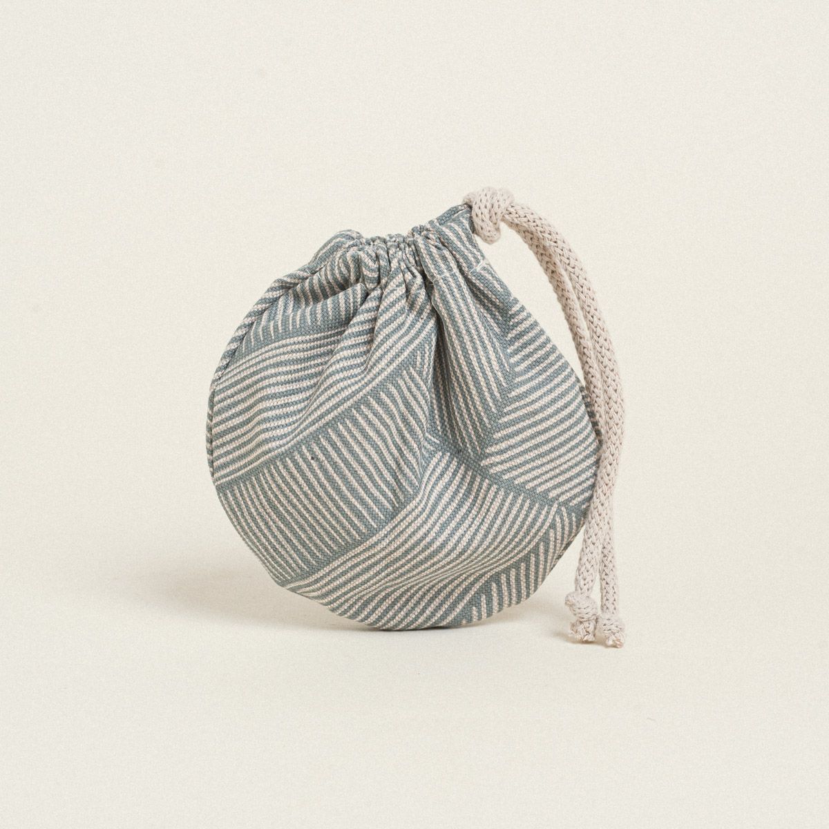 Beauty Home ΠΟΥΓΚΙ ΟΒΑΛ ΜΕ ΚΟΡΔΟΝΙ 13 x 14 cm ΔΙΑΓΩΝΙΕΣ ΓΡΑΜΜΕΣ ΛΑΔΙ Beauty Home ΠΟΥΓΚΙ ΟΒΑΛ ΜΕ ΚΟΡΔΟΝΙ 13 x 14 cm ΔΙΑΓΩΝΙΕΣ ΓΡΑΜΜΕΣ ΛΑΔΙ