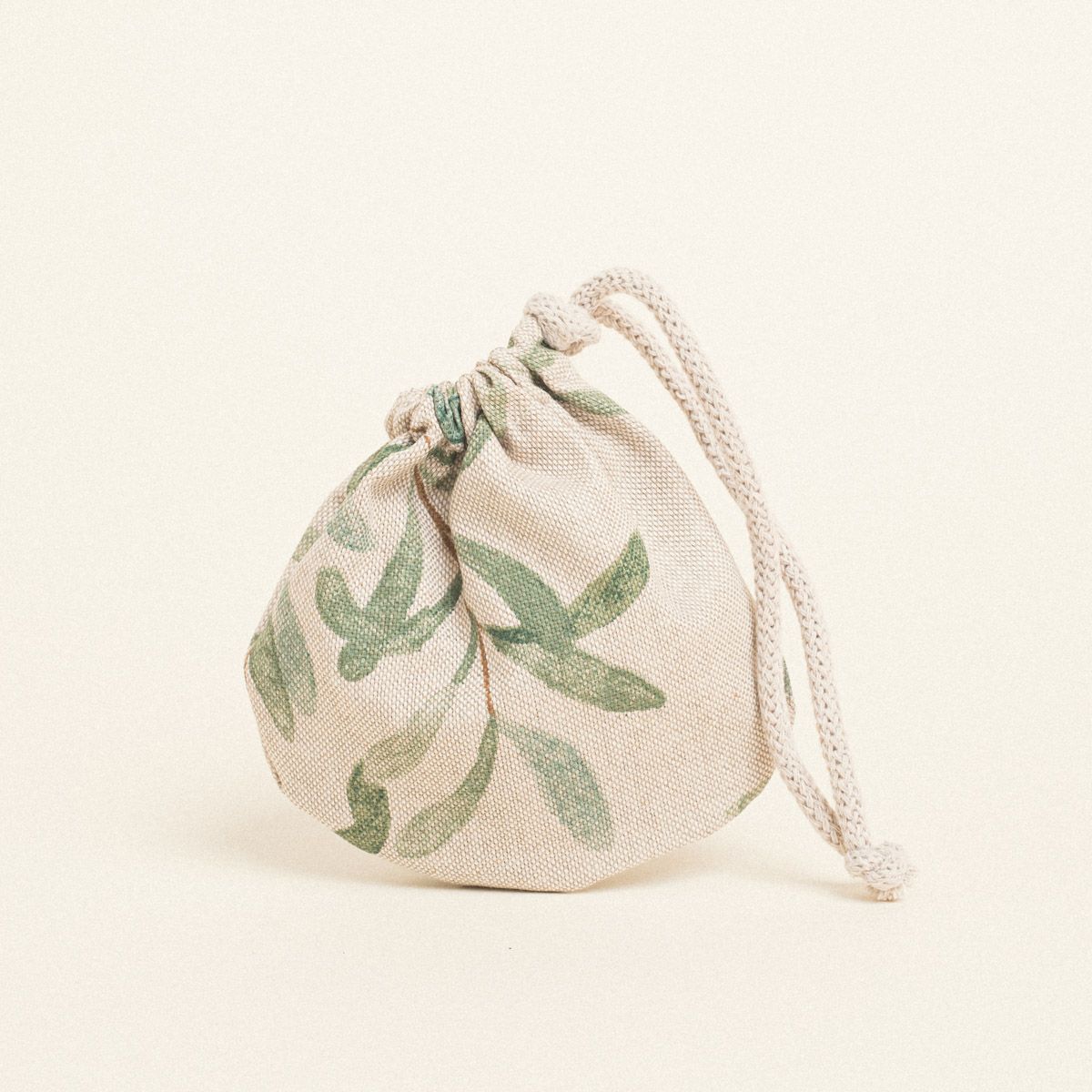 Beauty Home ΠΟΥΓΚΙ ΟΒΑΛ ΜΕ ΚΟΡΔΟΝΙ 13 x 14 cm ΚΛΑΔΙΑ Beauty Home ΠΟΥΓΚΙ ΟΒΑΛ ΜΕ ΚΟΡΔΟΝΙ 13 x 14 cm ΚΛΑΔΙΑ