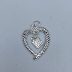 ΜΑΡΤΥΡΙΚΑ ΚΑΡΔΙΑ ΜΕ ΛΟΥΚΕΤΟ 3CM ΥΨΟΣ