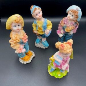 ΜΠΟΜΠΟΝΙΕΡΑ  ΑΓΟΡΙ/ΚΟΡΙΤΣΙ  4 ΣΧΕΔΙΑ  12cm