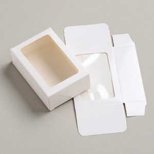 ΜΠΟΜΠΟΝΙΕΡΑ ΠΑΡΑΛΛΗΛΟΓΡΑΜΜΟ ΚΟΥΤΙ ΛΕΥΚΟ ΧΑΡΤΙΝΟ ΜΕ ΔΙΑΦΑΝΕΙΑ 12X8X4CM