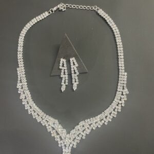 ΣΕΤ ΝΥΦΙΚΩΝ ΚΟΣΜΗΜΑΤΩΝ ΚΟΛΙΕ ΚΑΙ ΣΚΟΥΛΑΡΙΚΙΑ ΜΕ ΣΤΡΑΣ ΑΣΗΜΙ