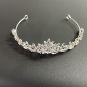 ΚΟΣΜΗΜΑ ΜΑΛΛΙΩΝ ΚΟΥΑΦ ΜΕ ΣΤΡΑΣ