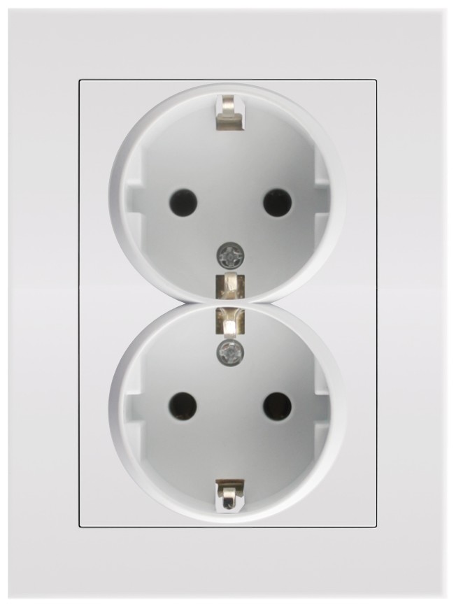 Entac Arnold Recessed wall socket 2x earthed White Entac Arnold Recessed wall socket 2x earthed White