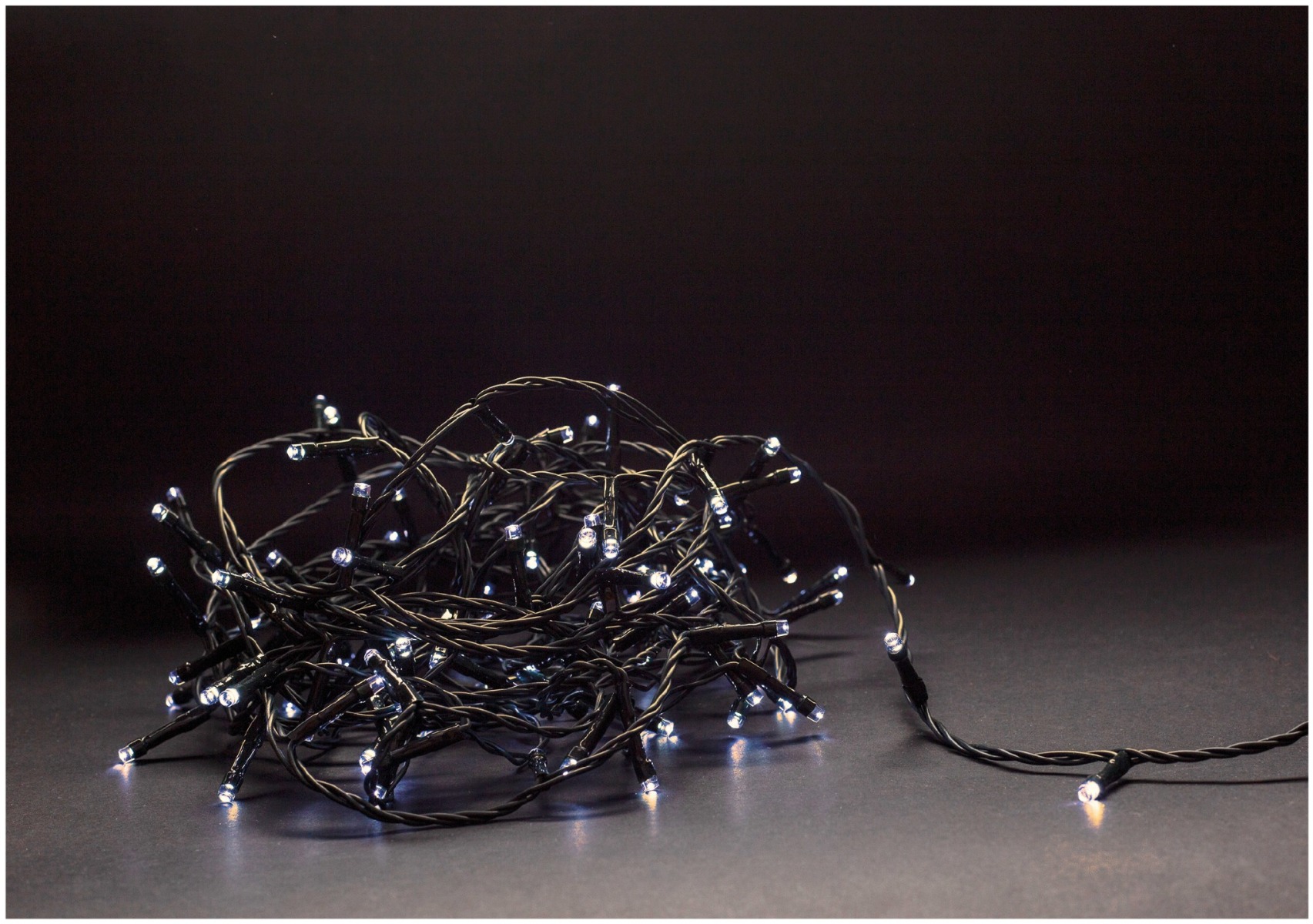 Entac Χριστουγεννιάτικα Λαμπάκια IP44 120 LED Θερμό 9m Tuya Entac Χριστουγεννιάτικα Λαμπάκια IP44 120 LED Θερμό 9m Tuya - Image 2